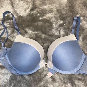 VS Bra